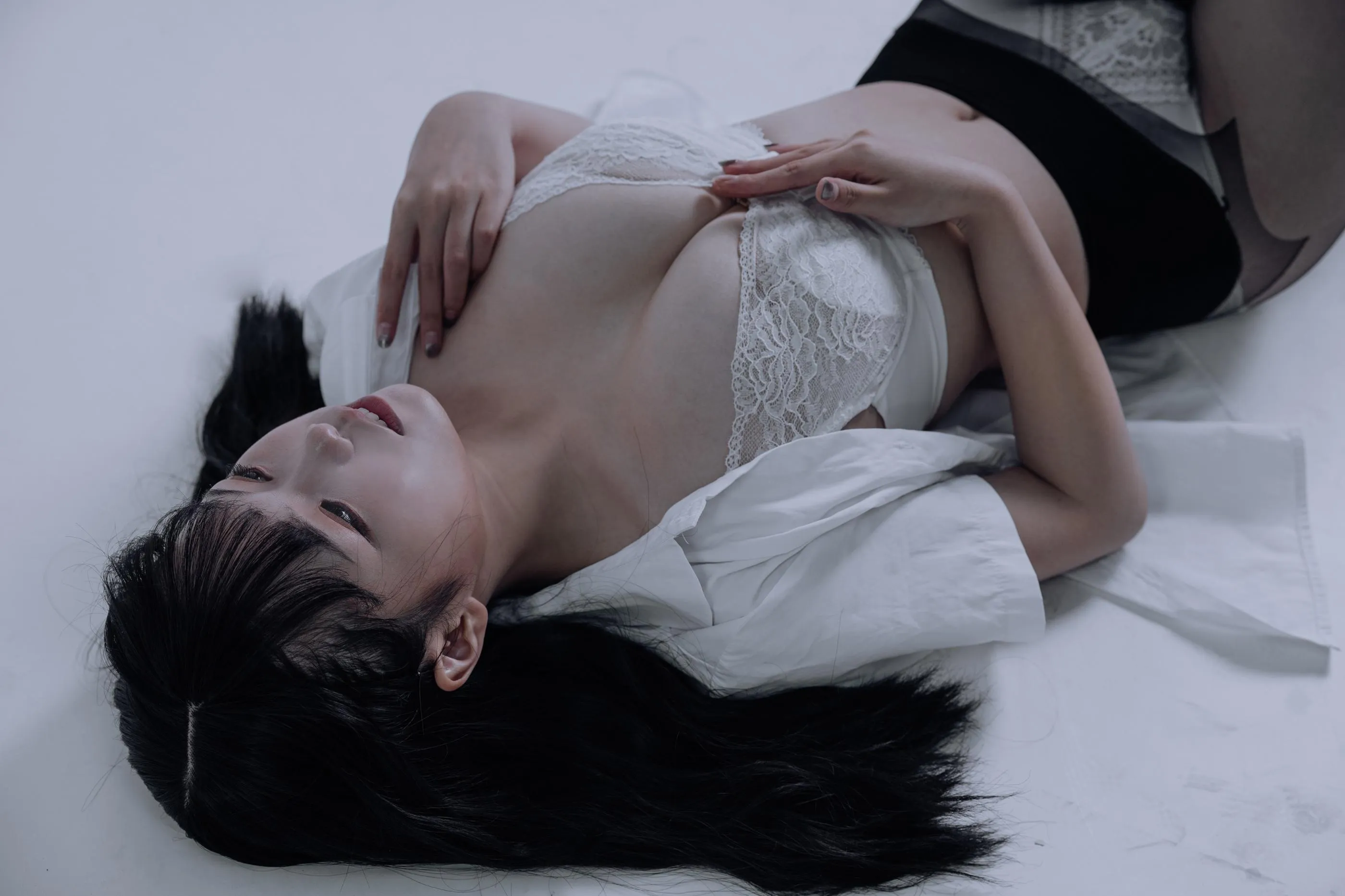 七月喵子 – NO.07 jk黑丝 [31P]插图4